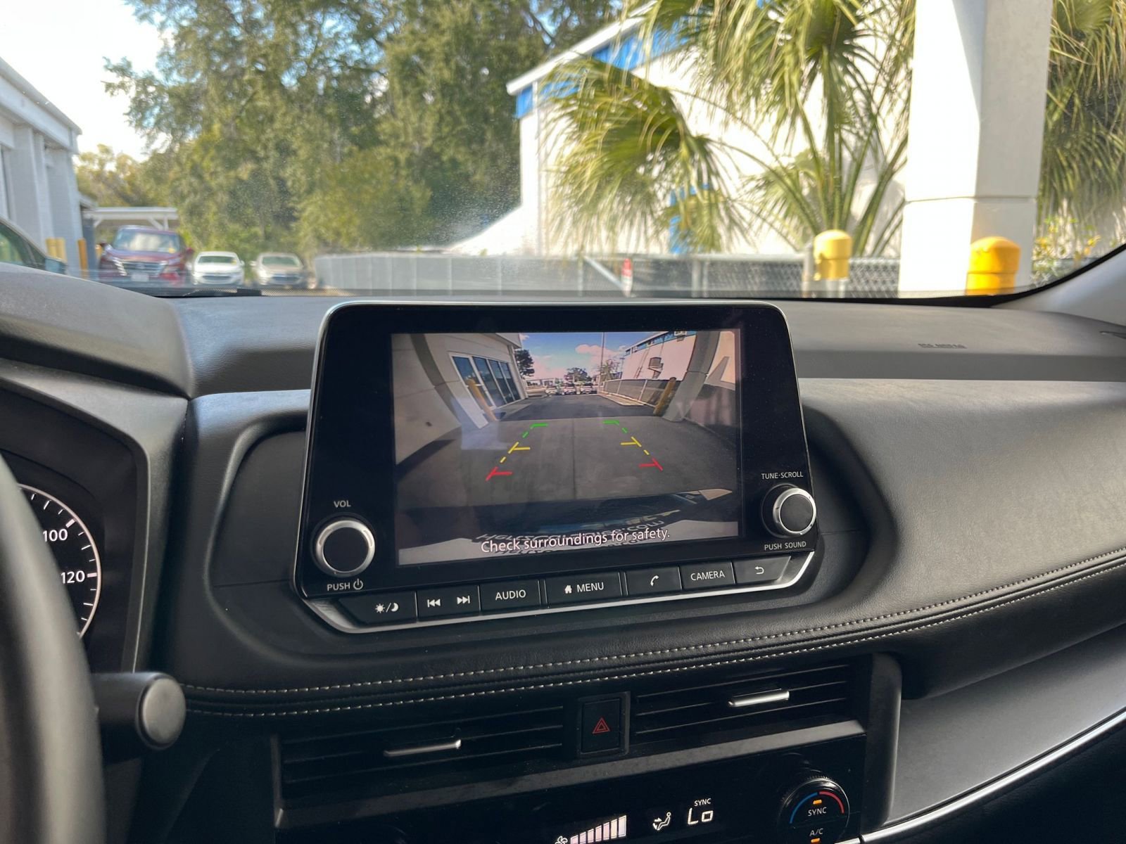 Thumbnail: 2025 Nissan Rogue - 25