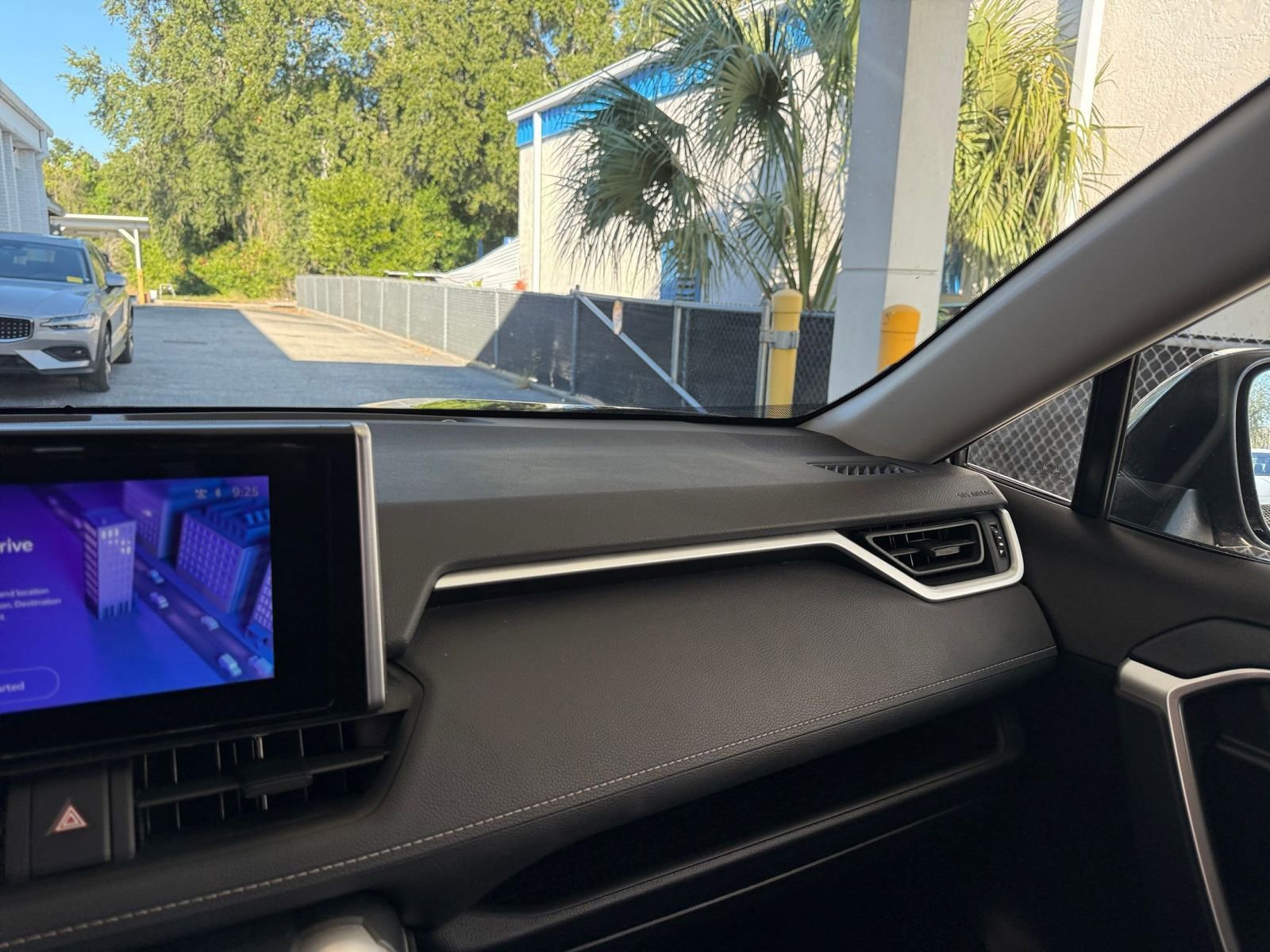 Thumbnail: 2025 Toyota RAV4 - 35