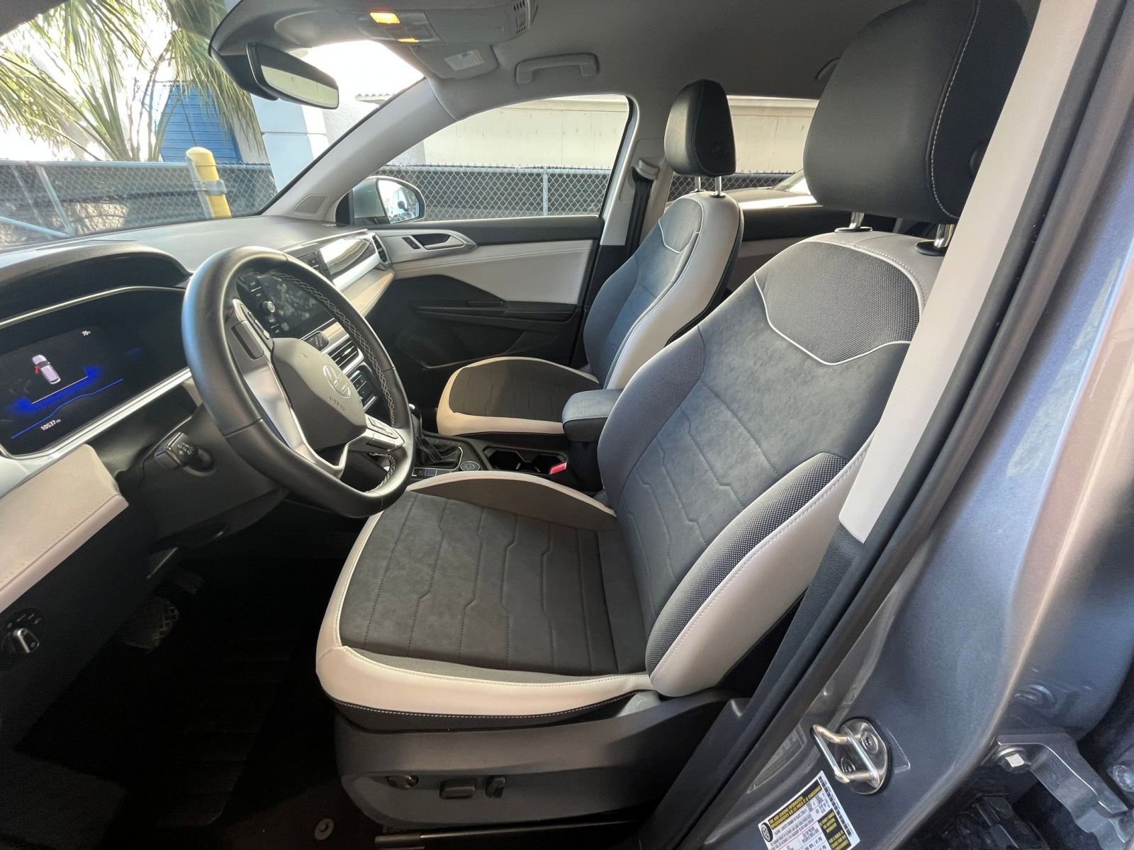 Thumbnail: 2025 Volkswagen Taos - 27