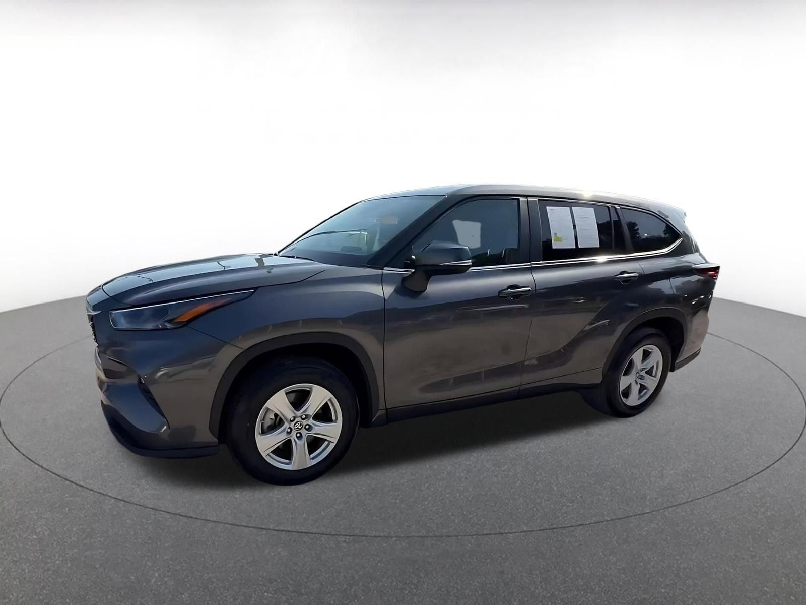 Thumbnail: 2025 Toyota Highlander - 8