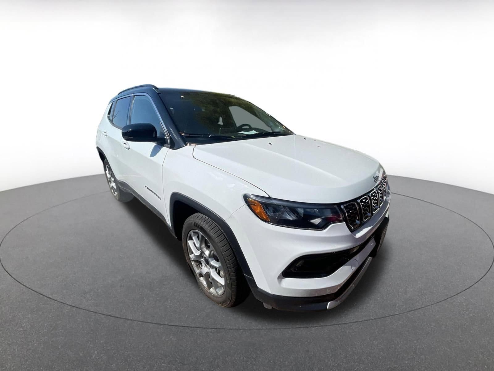 Thumbnail: 2025 Jeep Compass - 2