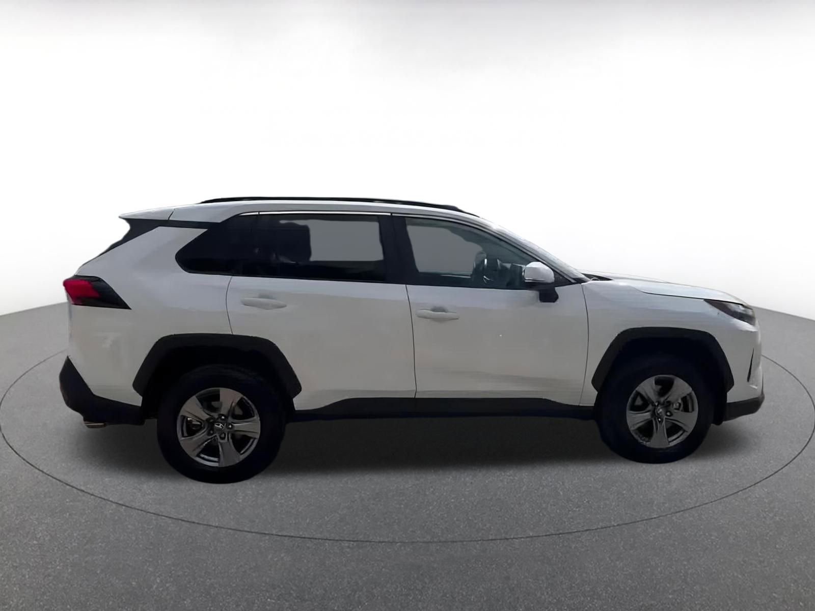 Thumbnail: 2025 Toyota RAV4 - 16