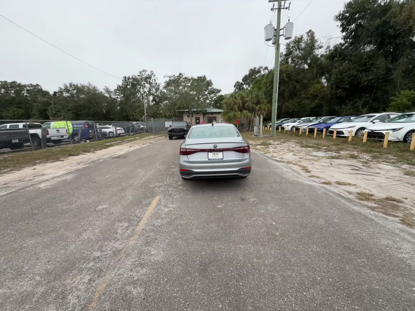 Thumbnail: 2025 Volkswagen Jetta - 16