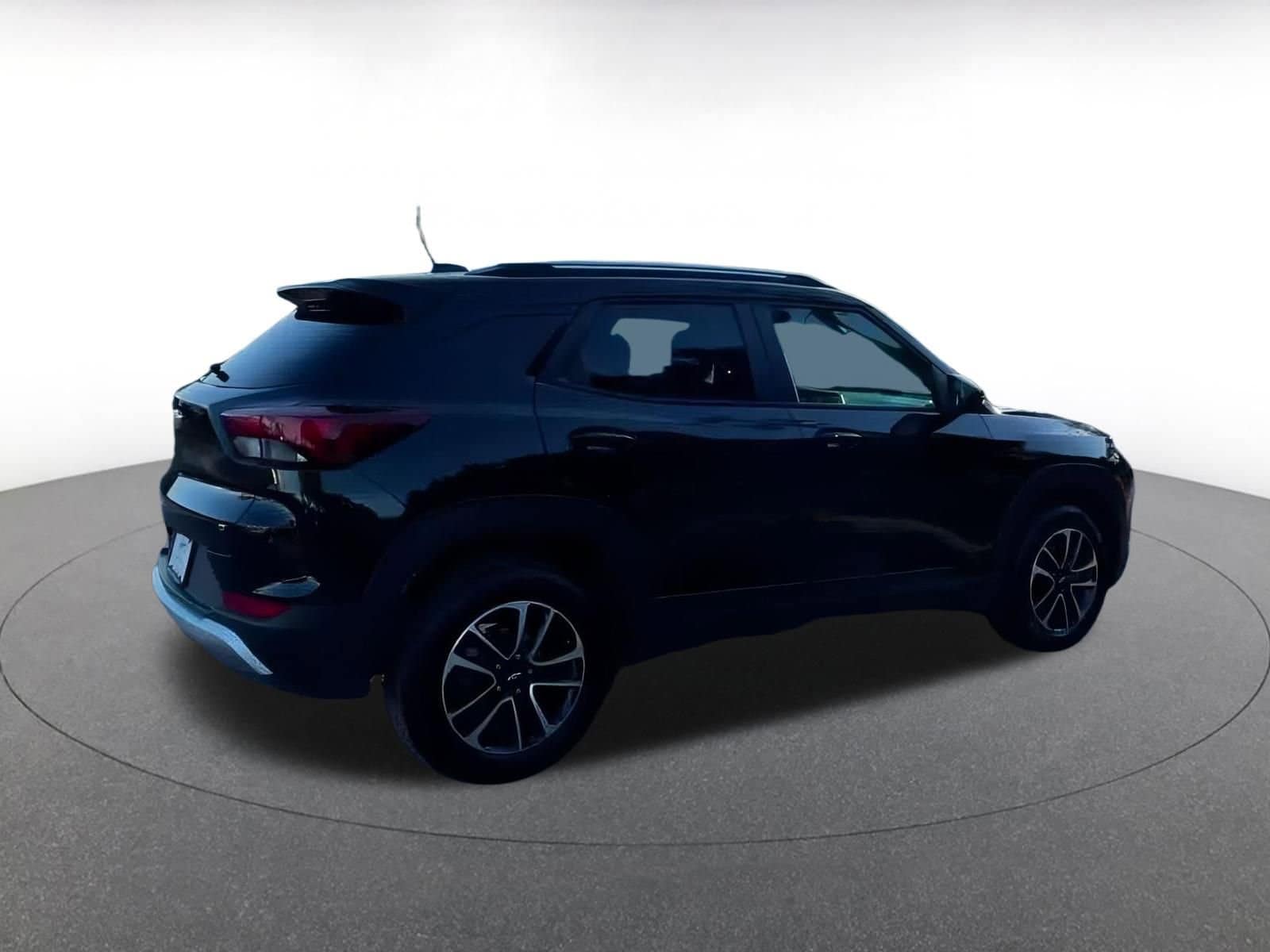 Thumbnail: 2025 Chevrolet TrailBlazer - 14