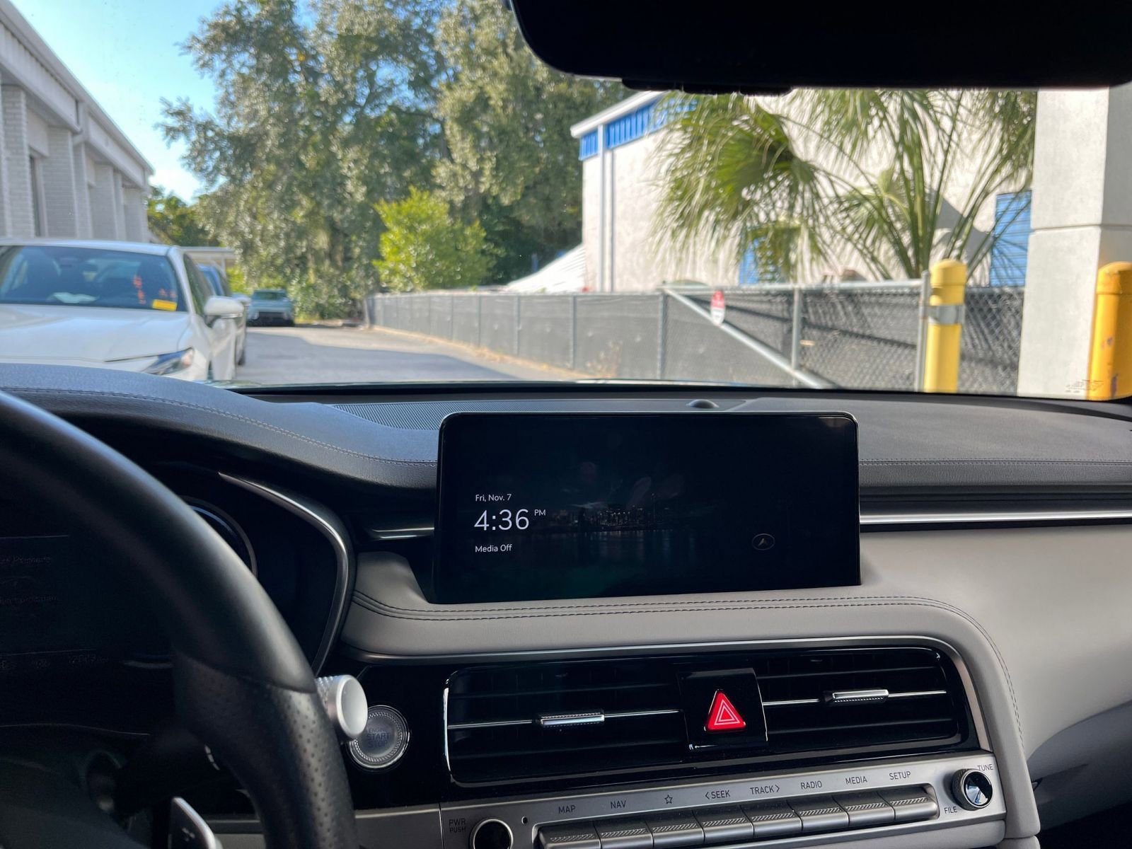 Thumbnail: 2025 Genesis G70 - 18