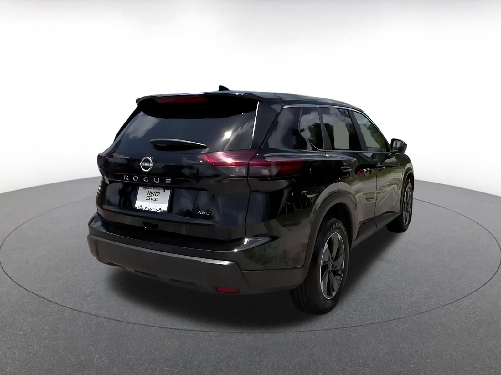 Thumbnail: 2025 Nissan Rogue - 15