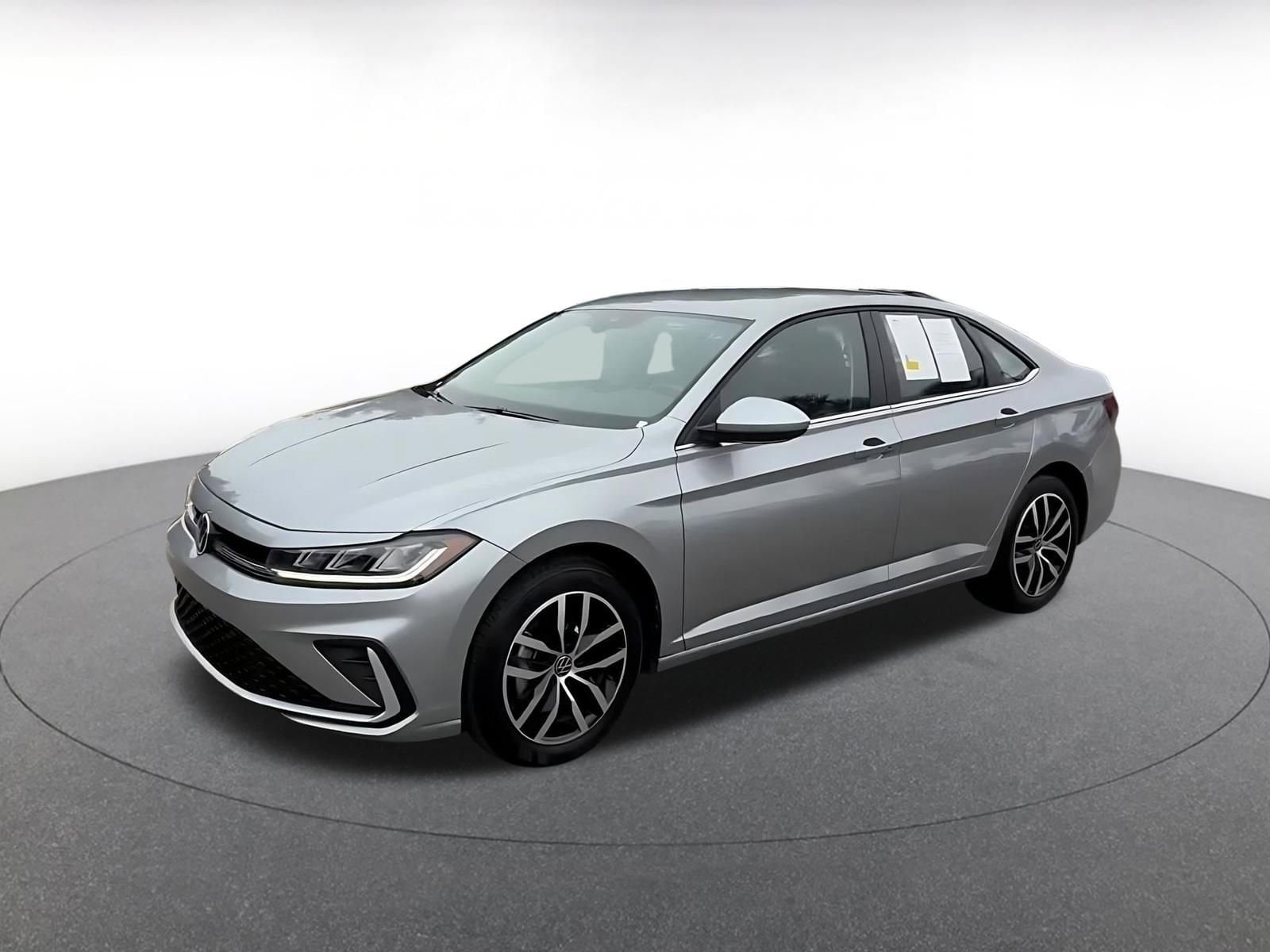 Thumbnail: 2025 Volkswagen Jetta - 8