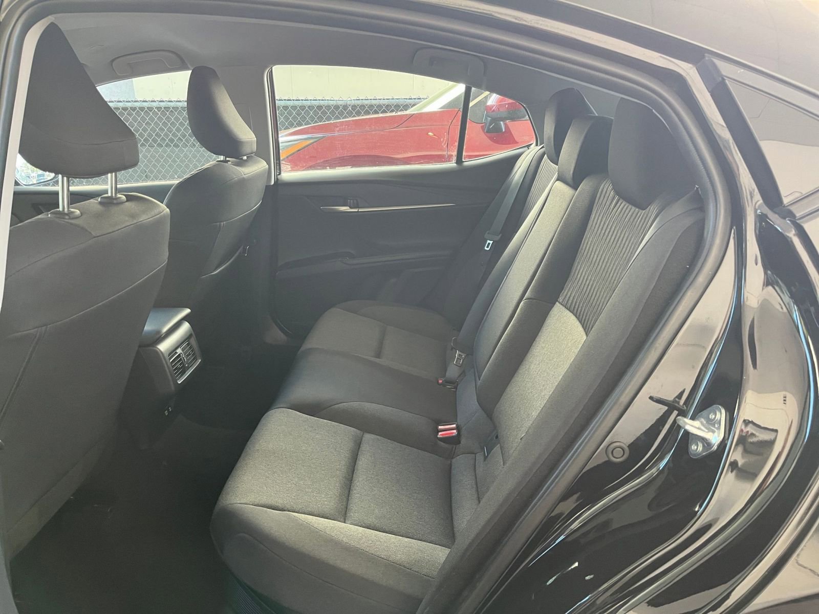 Thumbnail: 2025 Toyota Camry - 25