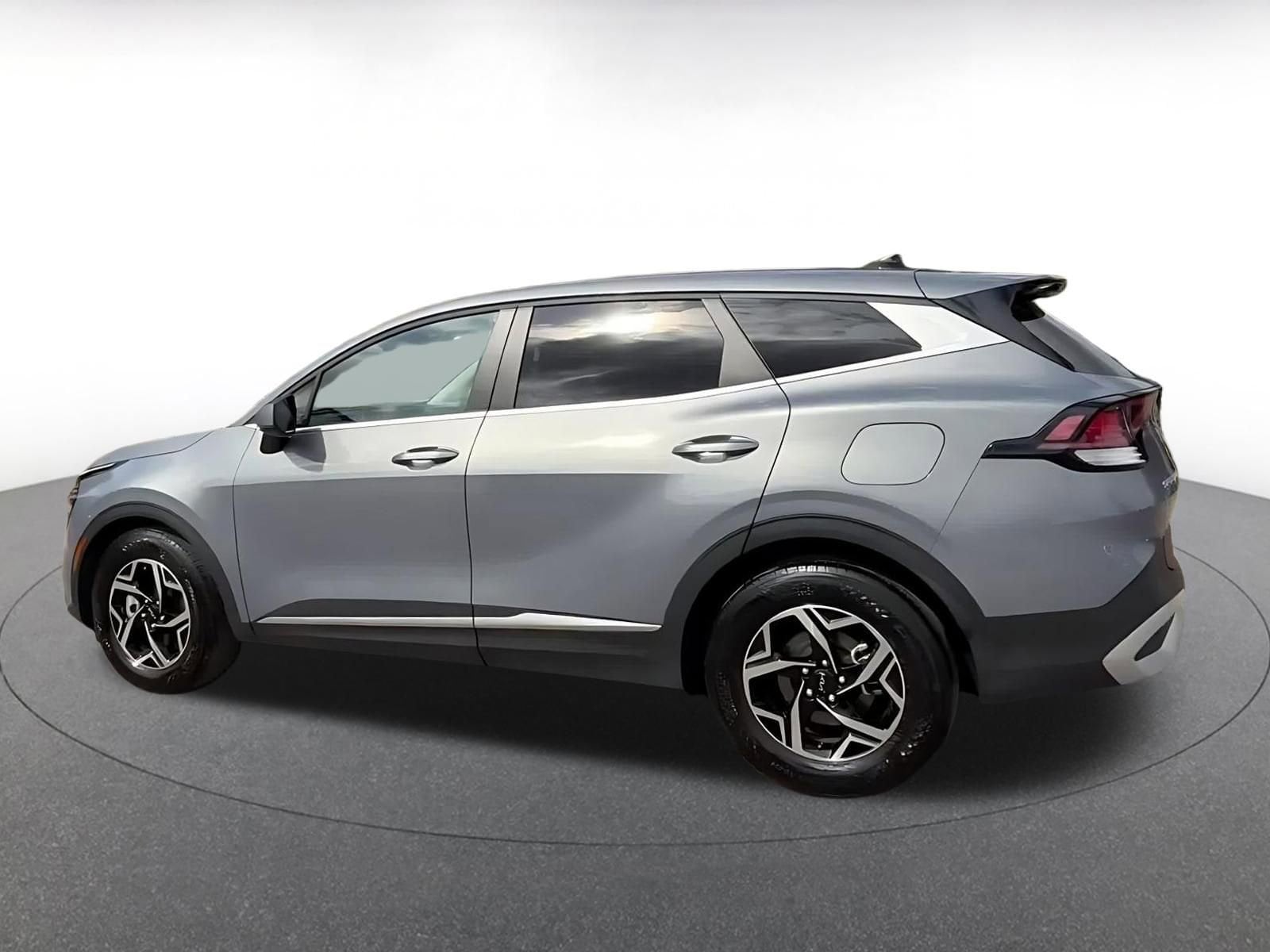 Thumbnail: 2025 Kia Sportage - 10