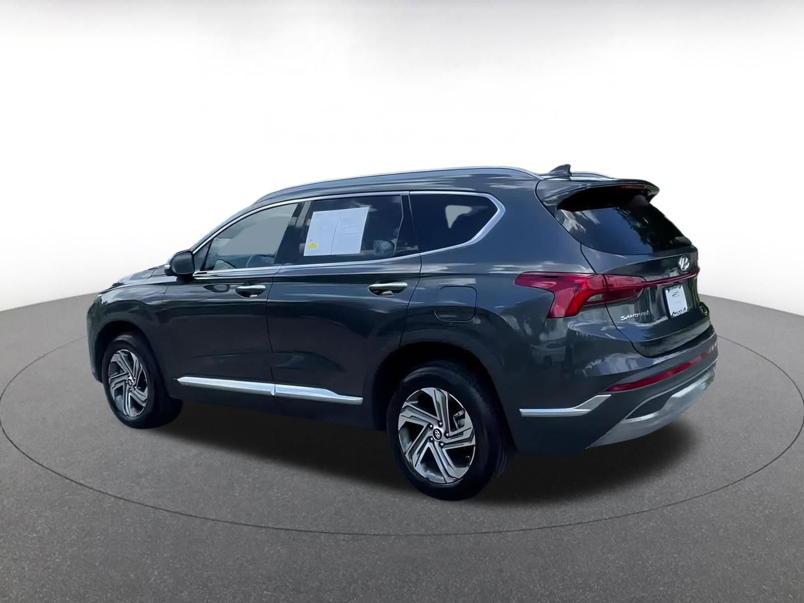 Thumbnail: 2023 Hyundai Santa Fe - 10
