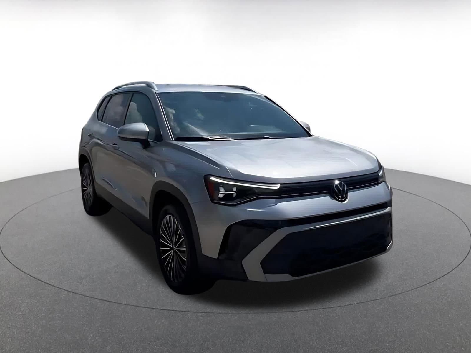 Thumbnail: 2025 Volkswagen Taos - 3