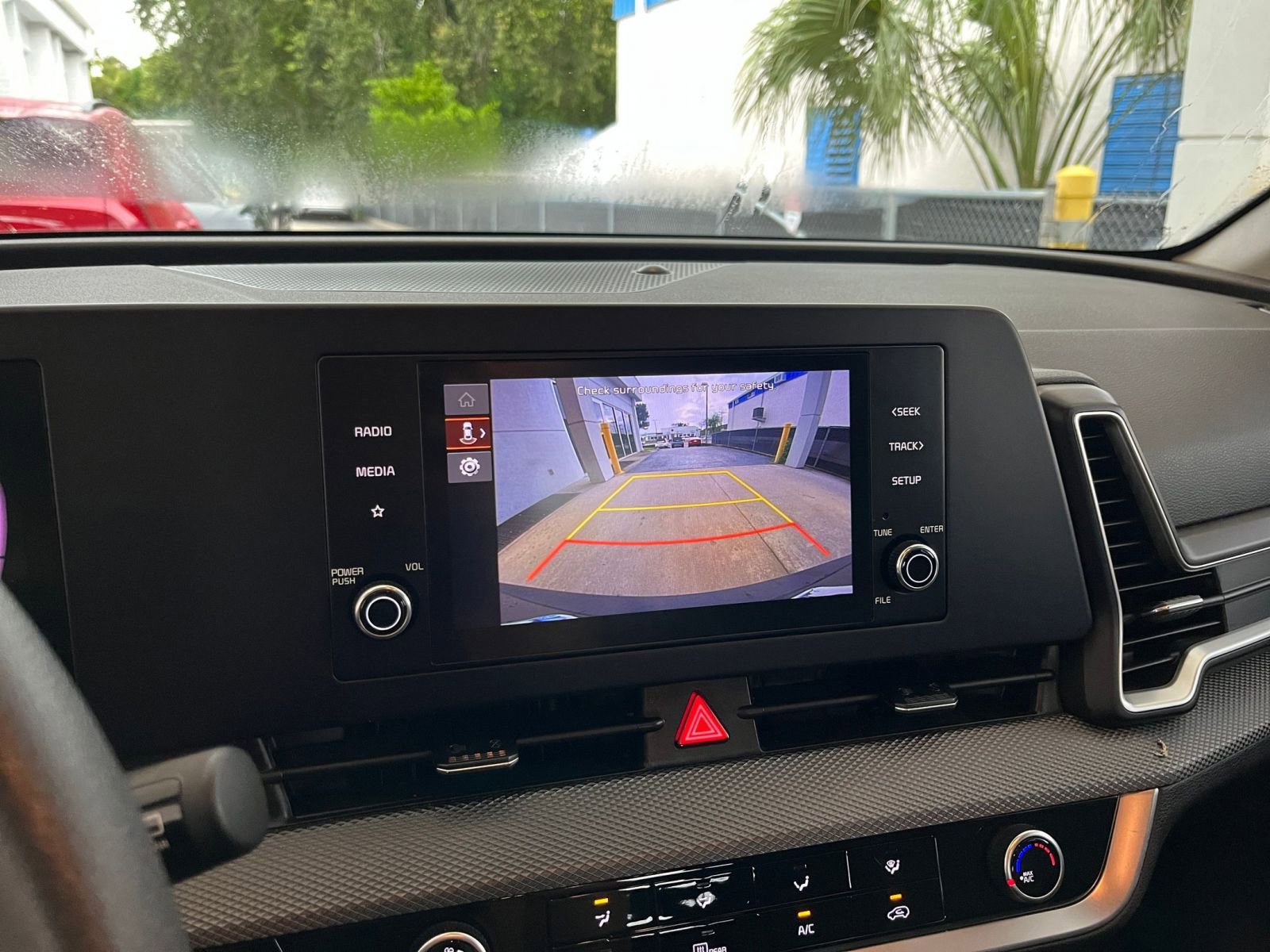 Thumbnail: 2024 Kia Sportage - 17