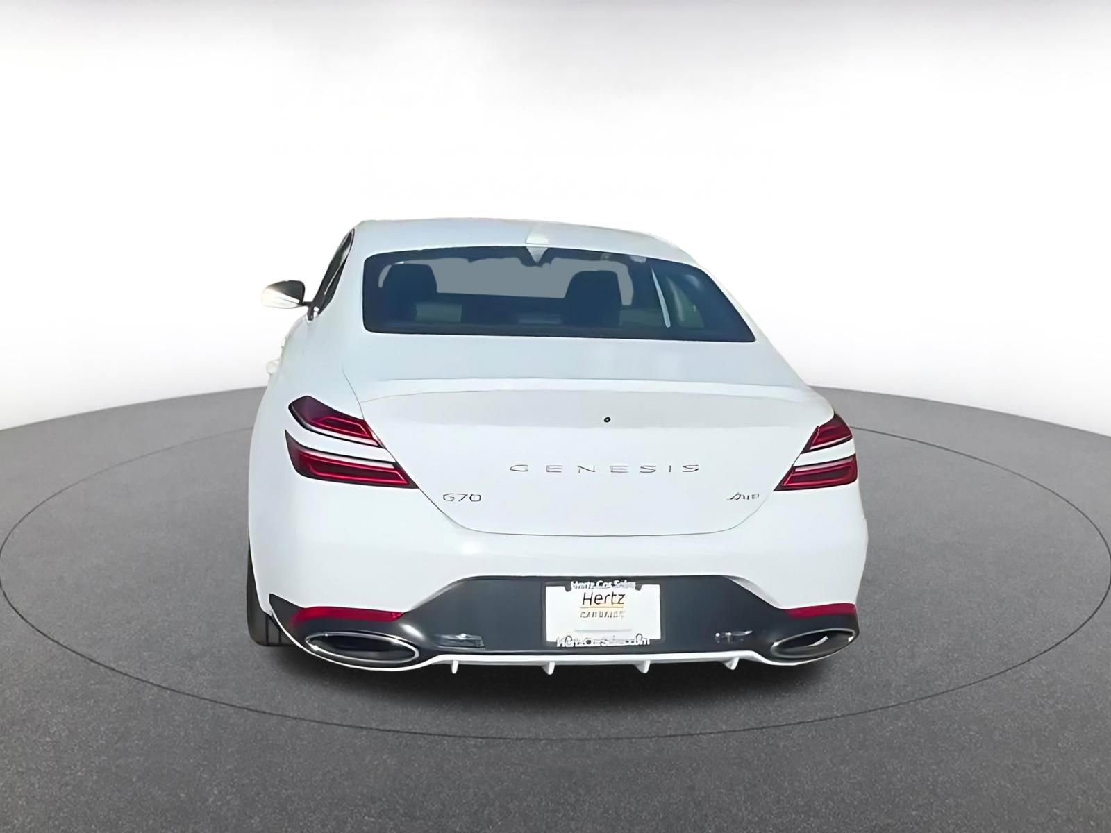 Thumbnail: 2025 Genesis G70 - 12