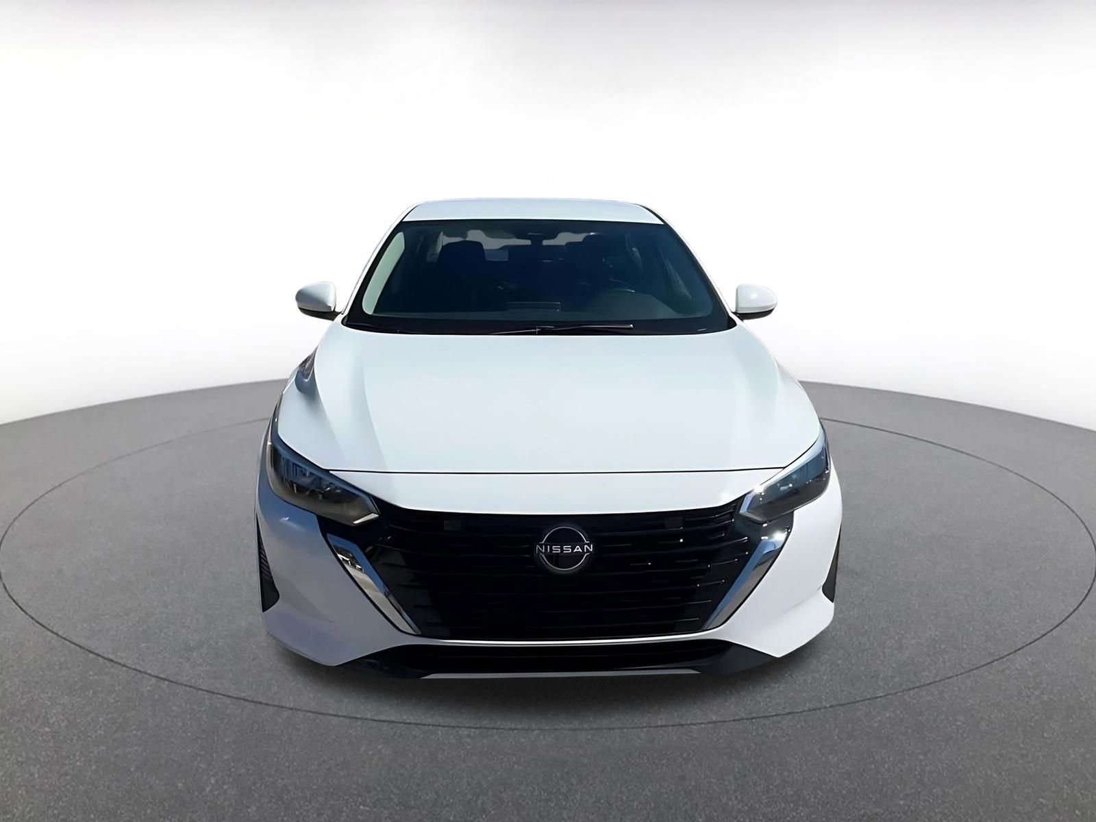 Thumbnail: 2025 Nissan Sentra - 4