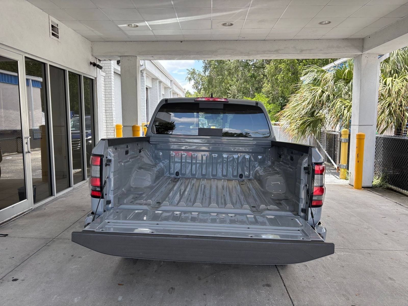 Thumbnail: 2026 Nissan Frontier - 31