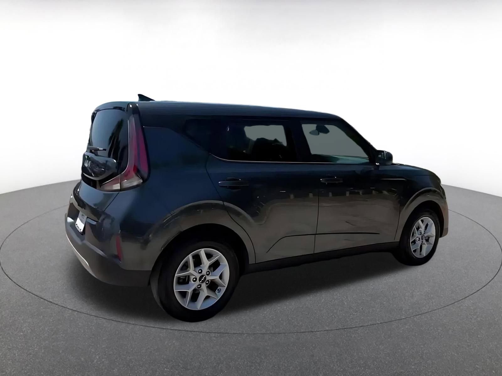 Thumbnail: 2025 Kia Soul - 15