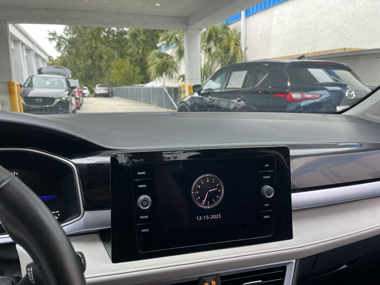 Thumbnail: 2025 Volkswagen Taos - 18