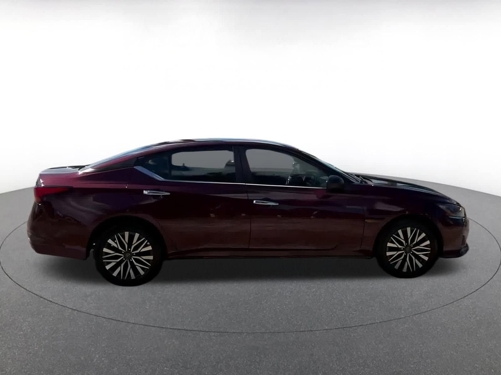 Thumbnail: 2024 Nissan Altima - 16
