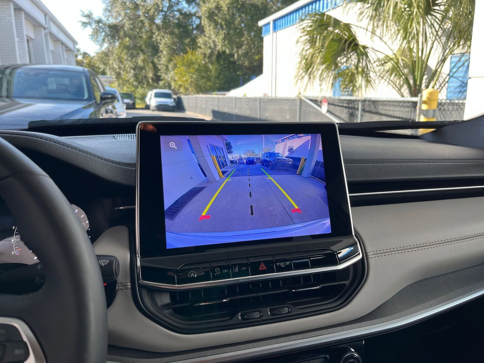 Thumbnail: 2025 Jeep Compass - 17