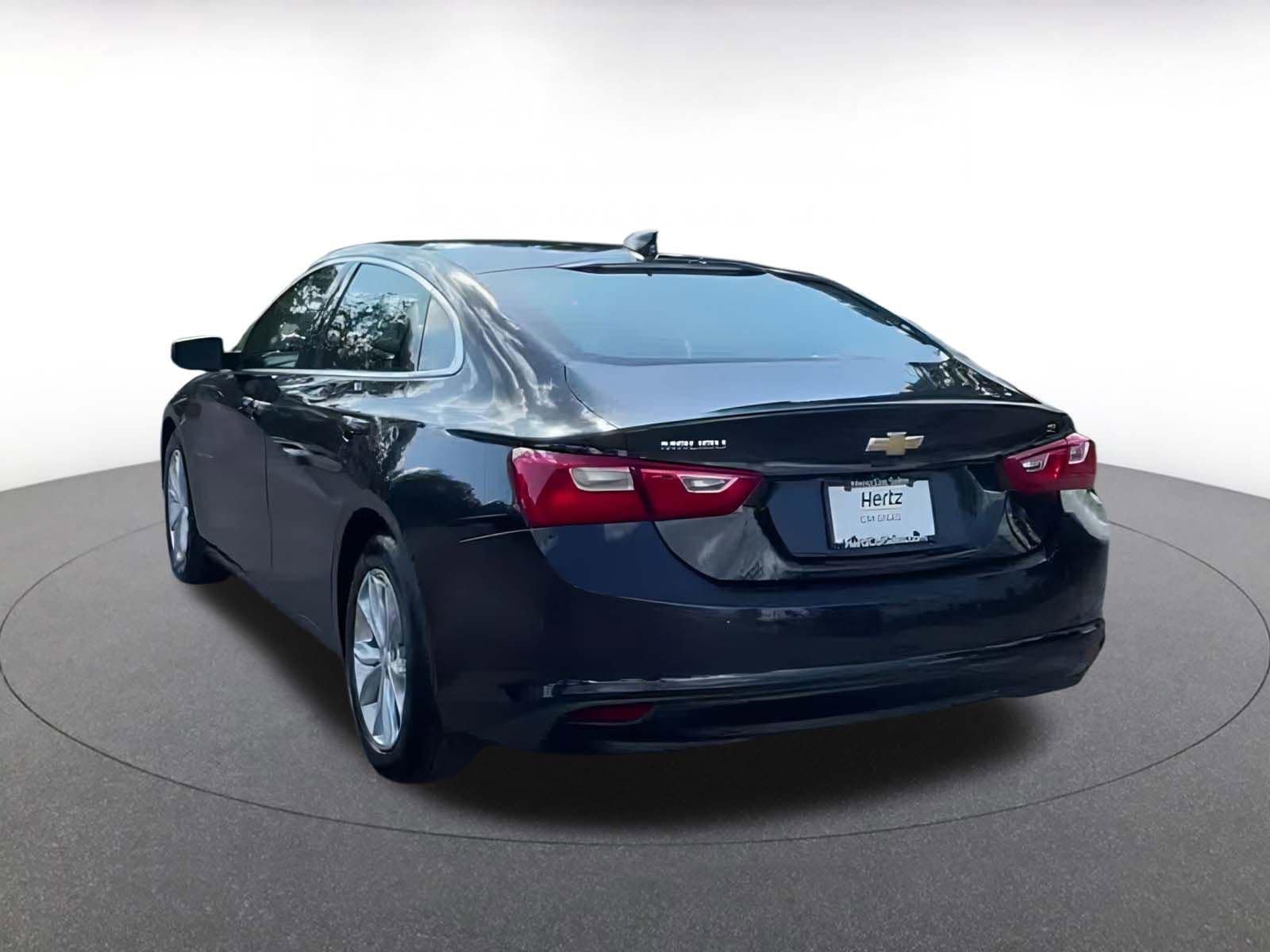 Thumbnail: 2023 Chevrolet Malibu - 11