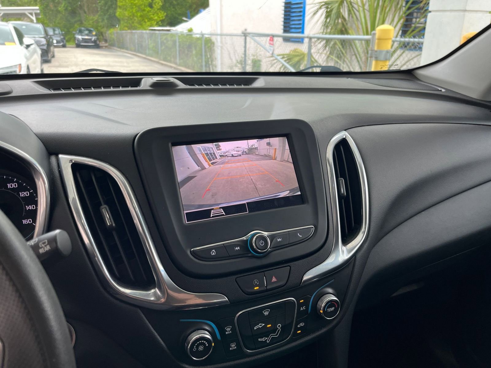 Thumbnail: 2023 Chevrolet Equinox - 17