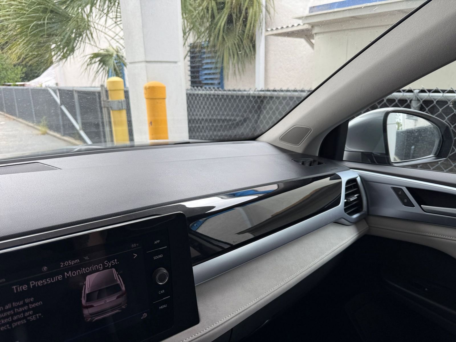 Thumbnail: 2025 Volkswagen Taos - 35