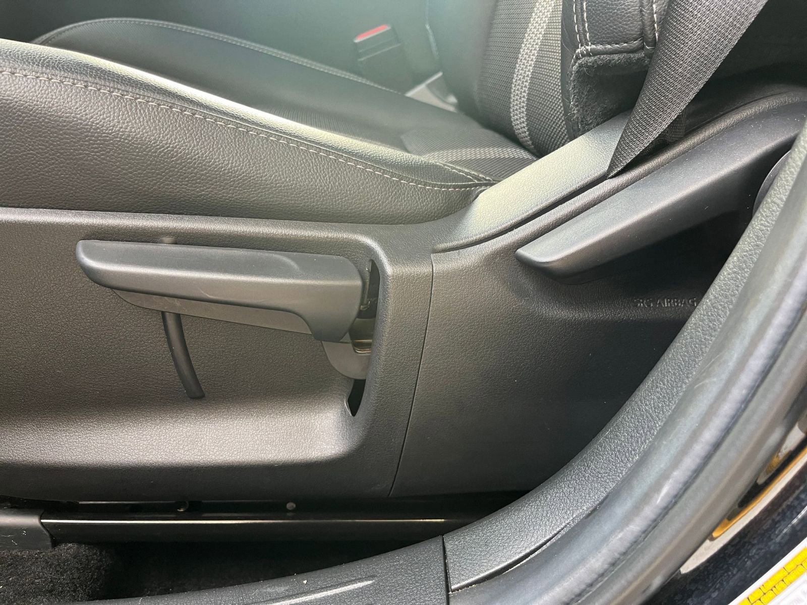 Thumbnail: 2025 Mazda CX-50 - 23