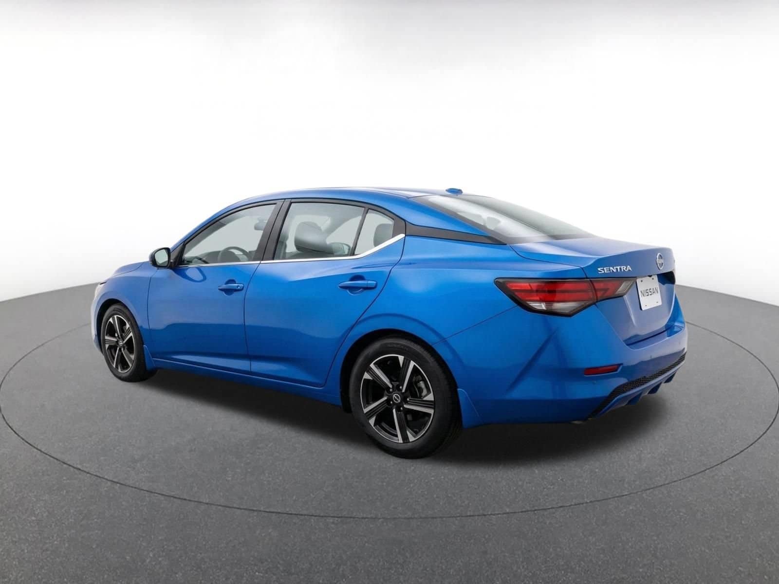 Thumbnail: 2025 Nissan Sentra - 8