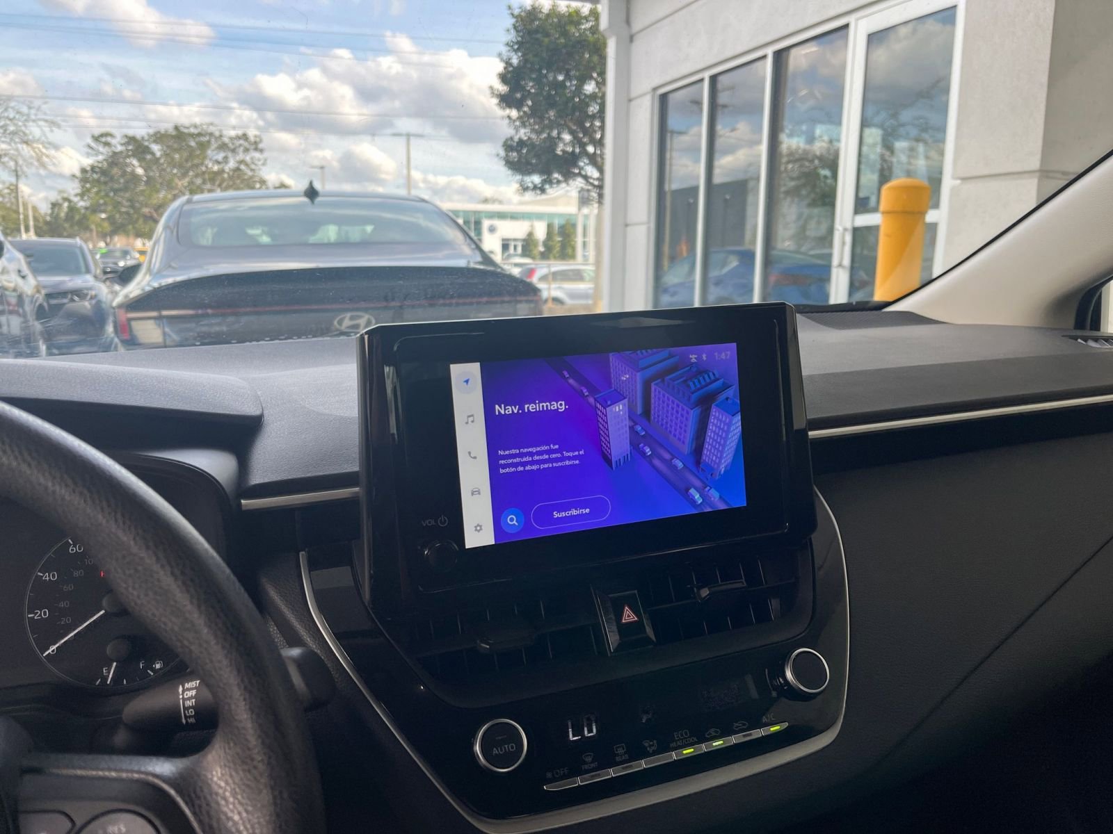 Thumbnail: 2025 Toyota Corolla - 18