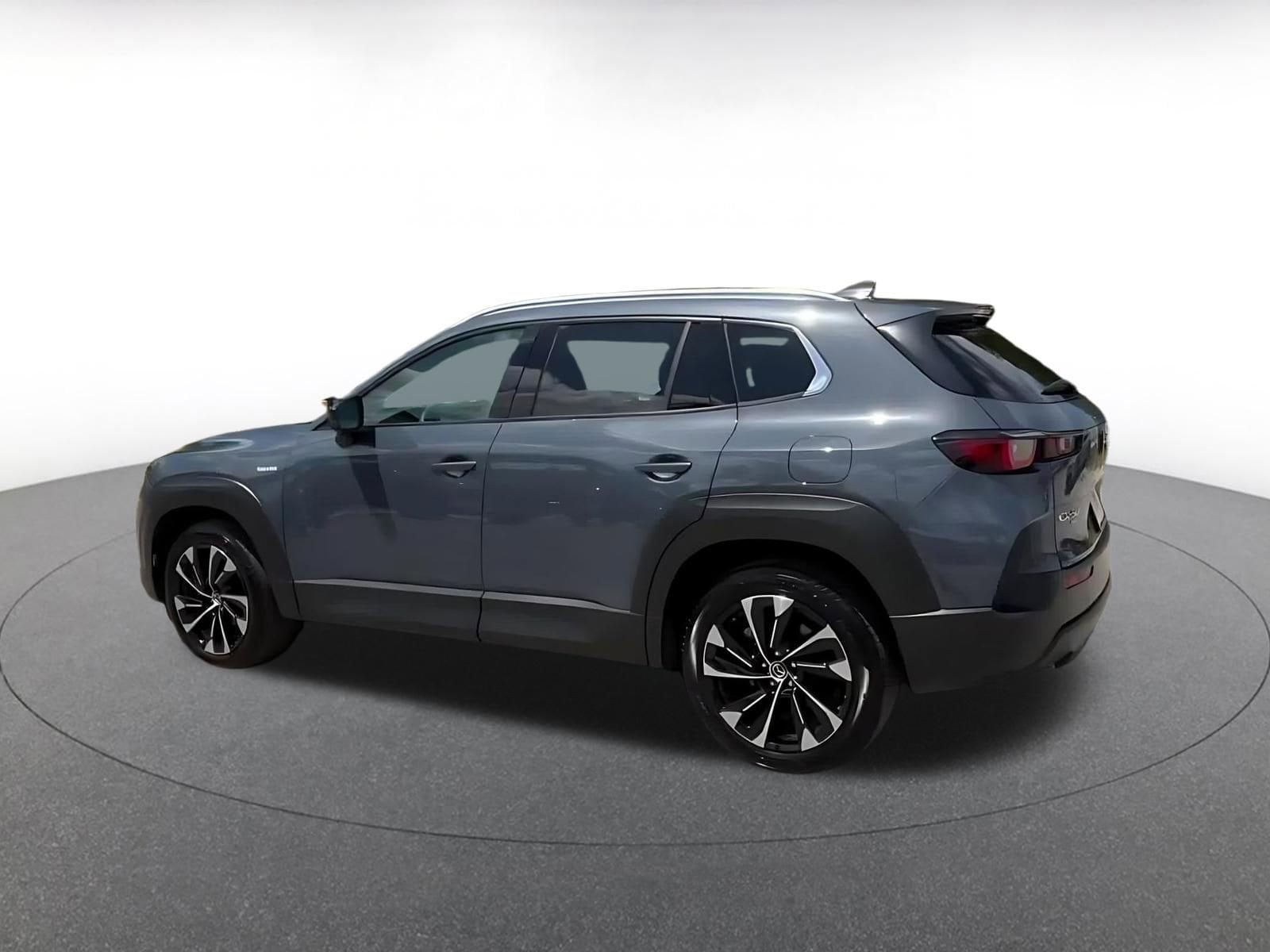 Thumbnail: 2025 Mazda CX-50 - 10