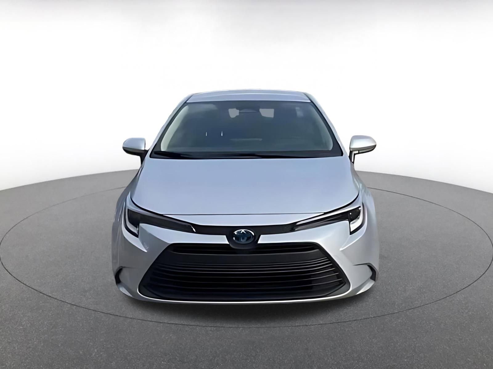 Thumbnail: 2025 Toyota Corolla - 4