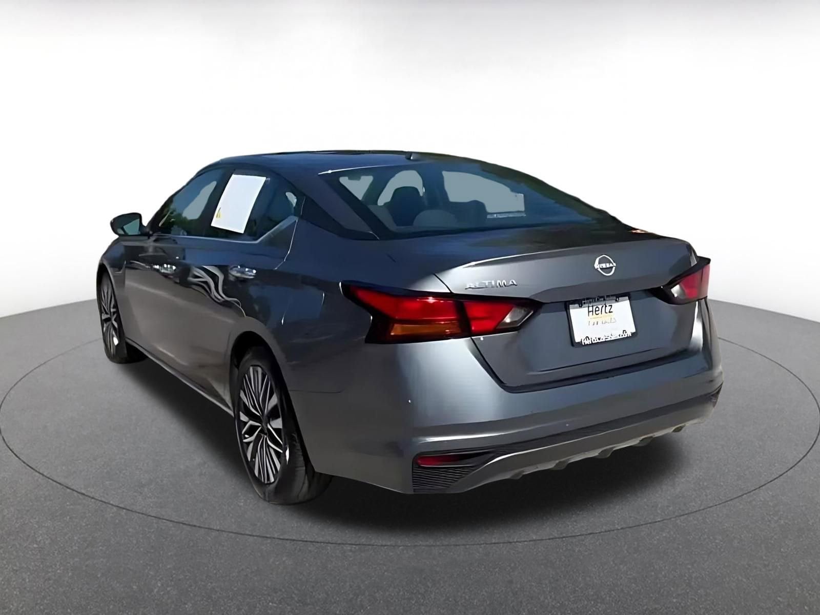 Thumbnail: 2025 Nissan Altima - 11