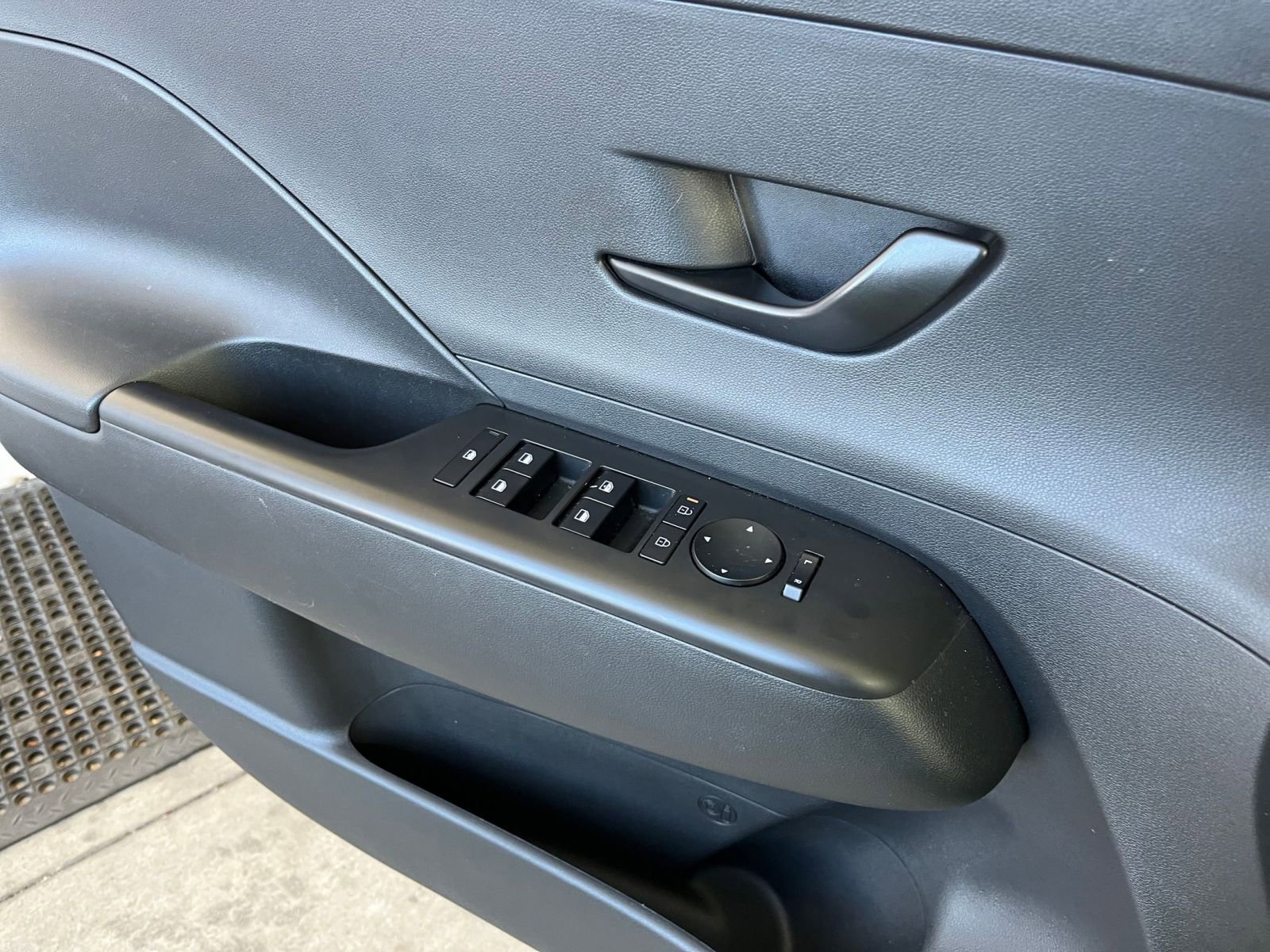 Thumbnail: 2025 Hyundai Kona - 20