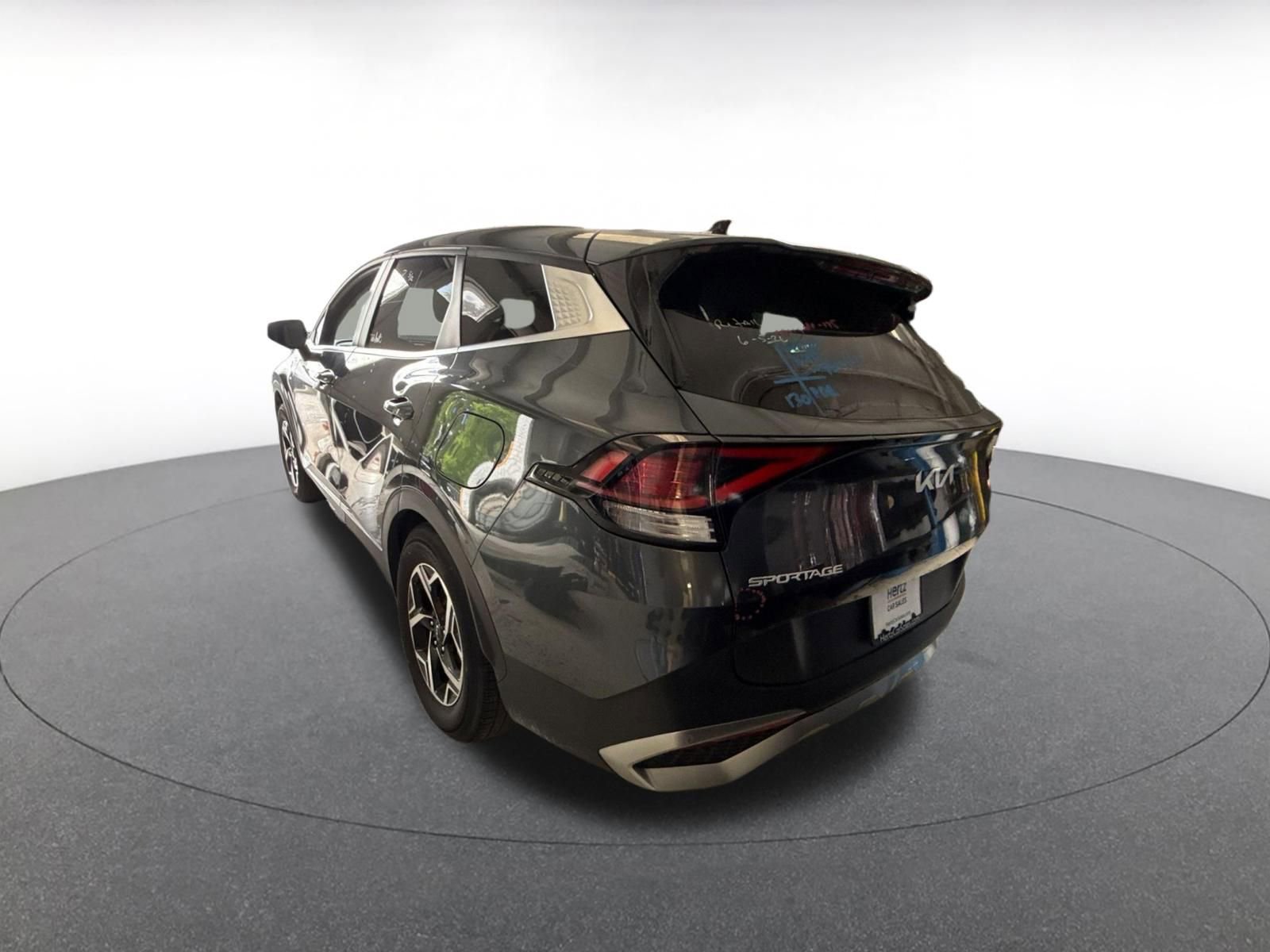 Thumbnail: 2025 Kia Sportage - 4