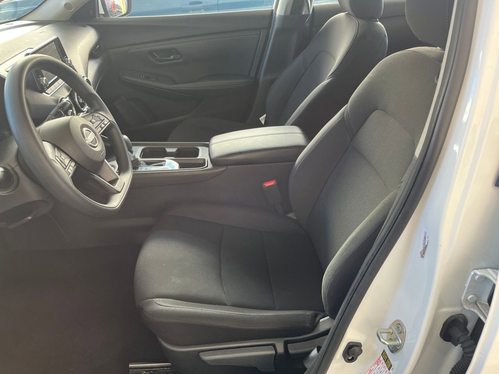 Thumbnail: 2025 Nissan Sentra - 24