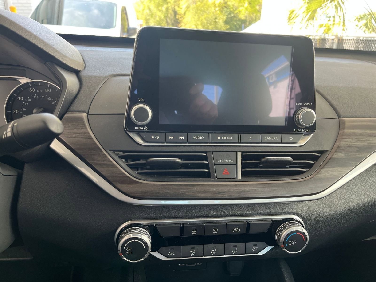 Thumbnail: 2025 Nissan Altima - 17