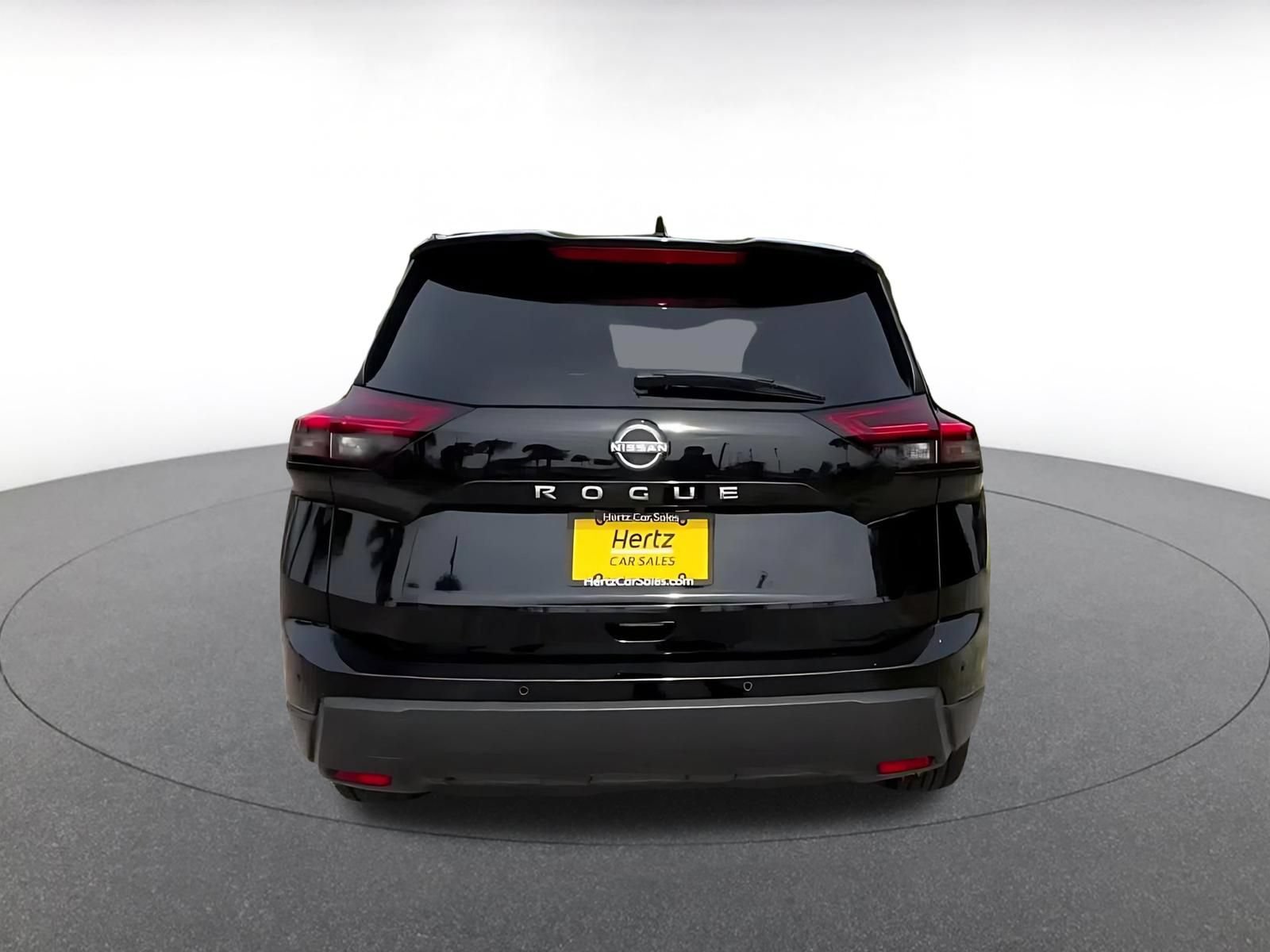 Thumbnail: 2025 Nissan Rogue - 12