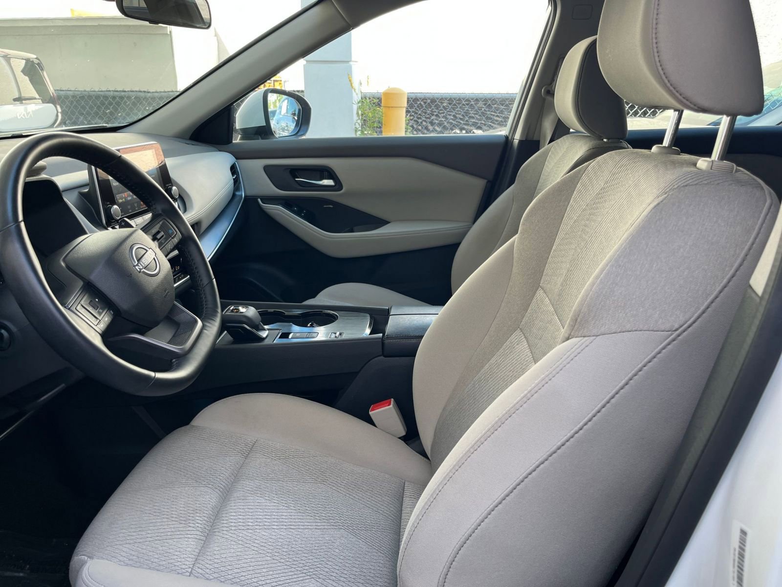 Thumbnail: 2025 Nissan Rogue - 28