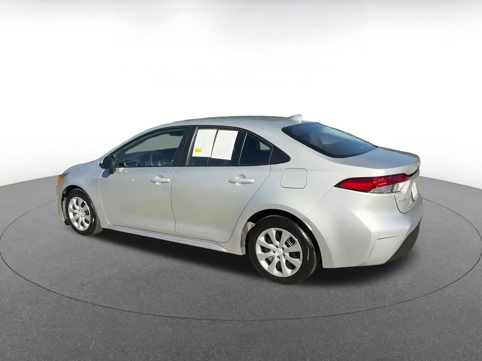 Thumbnail: 2025 Toyota Corolla - 9