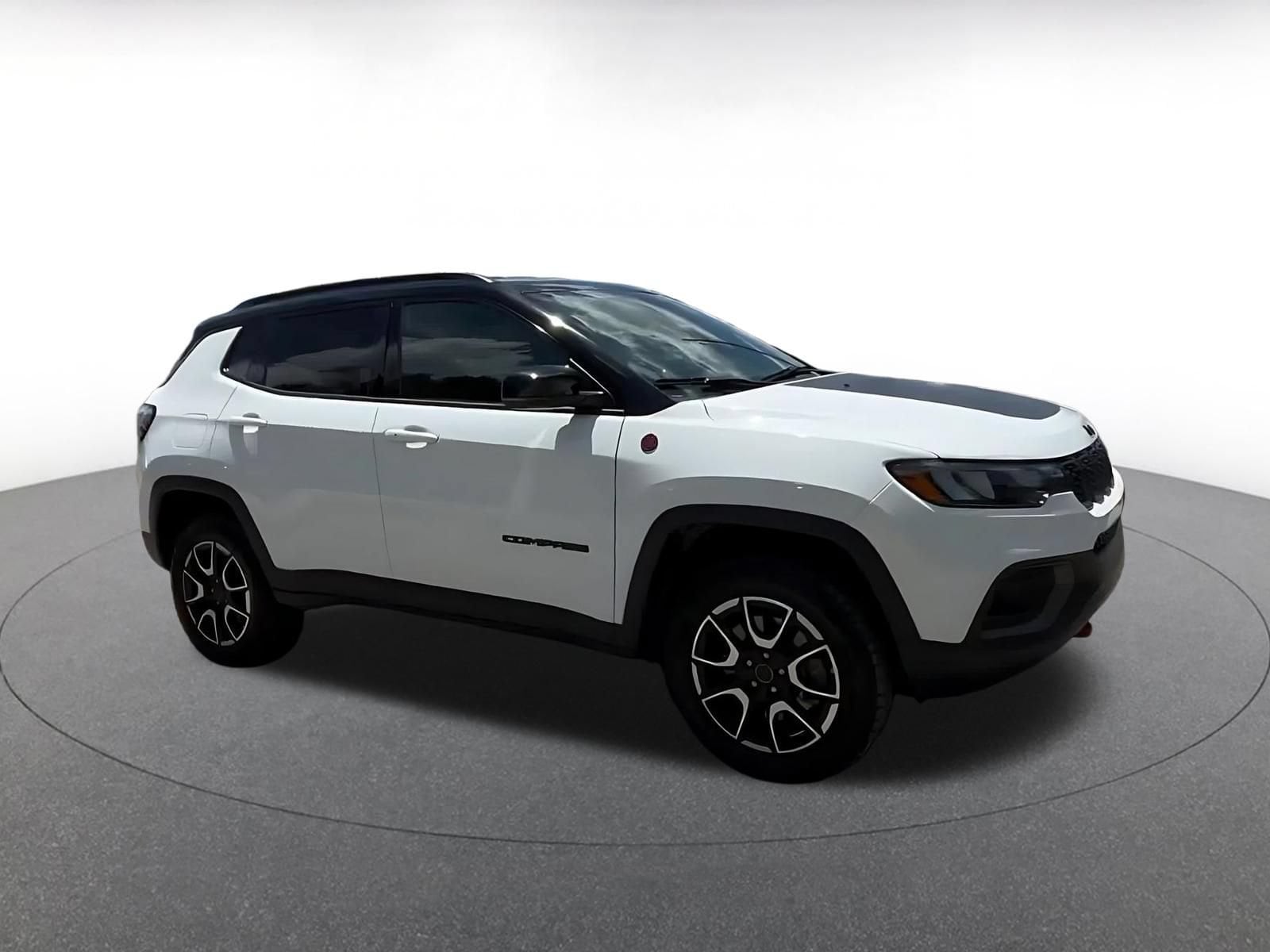 Thumbnail: 2025 Jeep Compass - 2