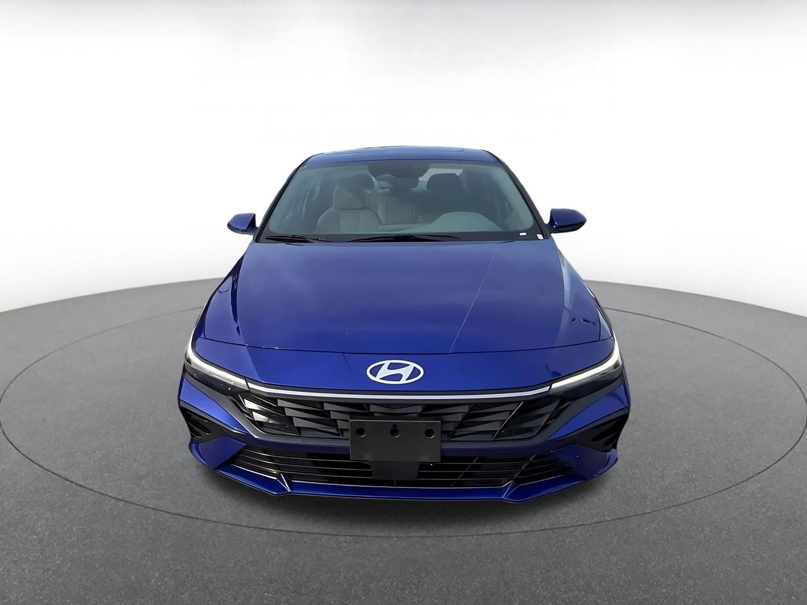 Thumbnail: 2025 Hyundai Elantra - 4