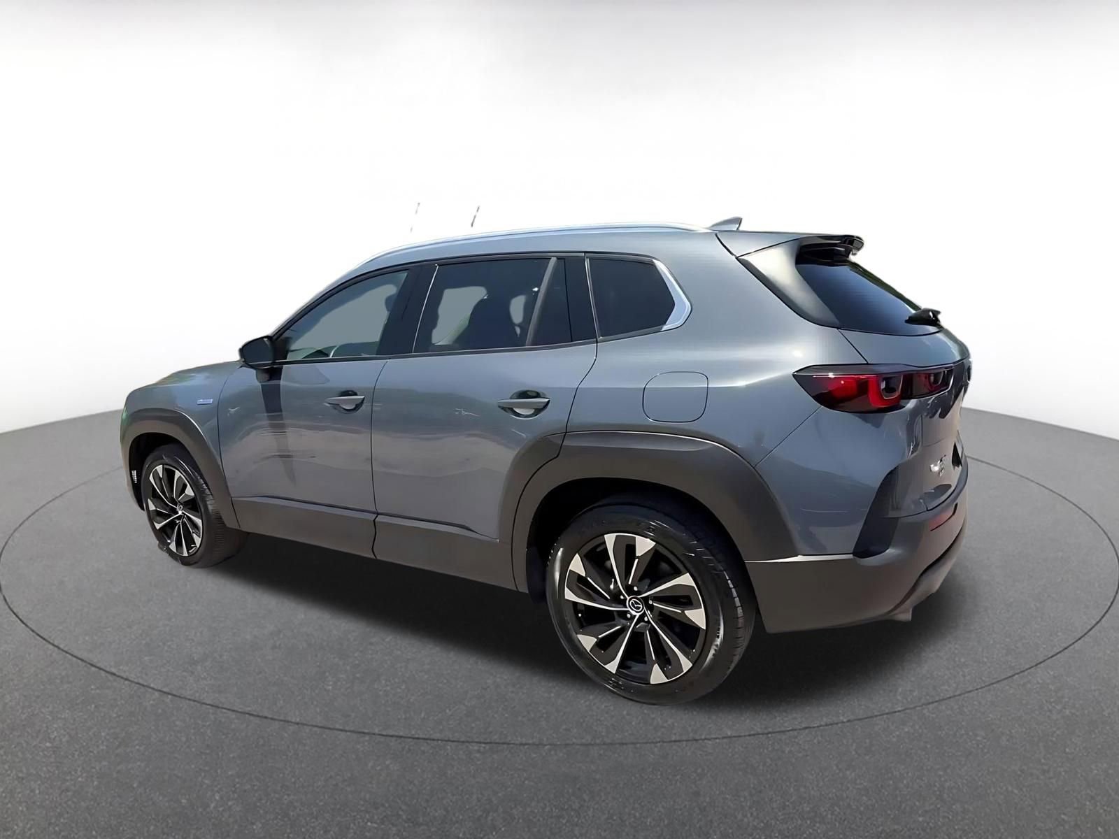 Thumbnail: 2025 Mazda CX-50 - 10
