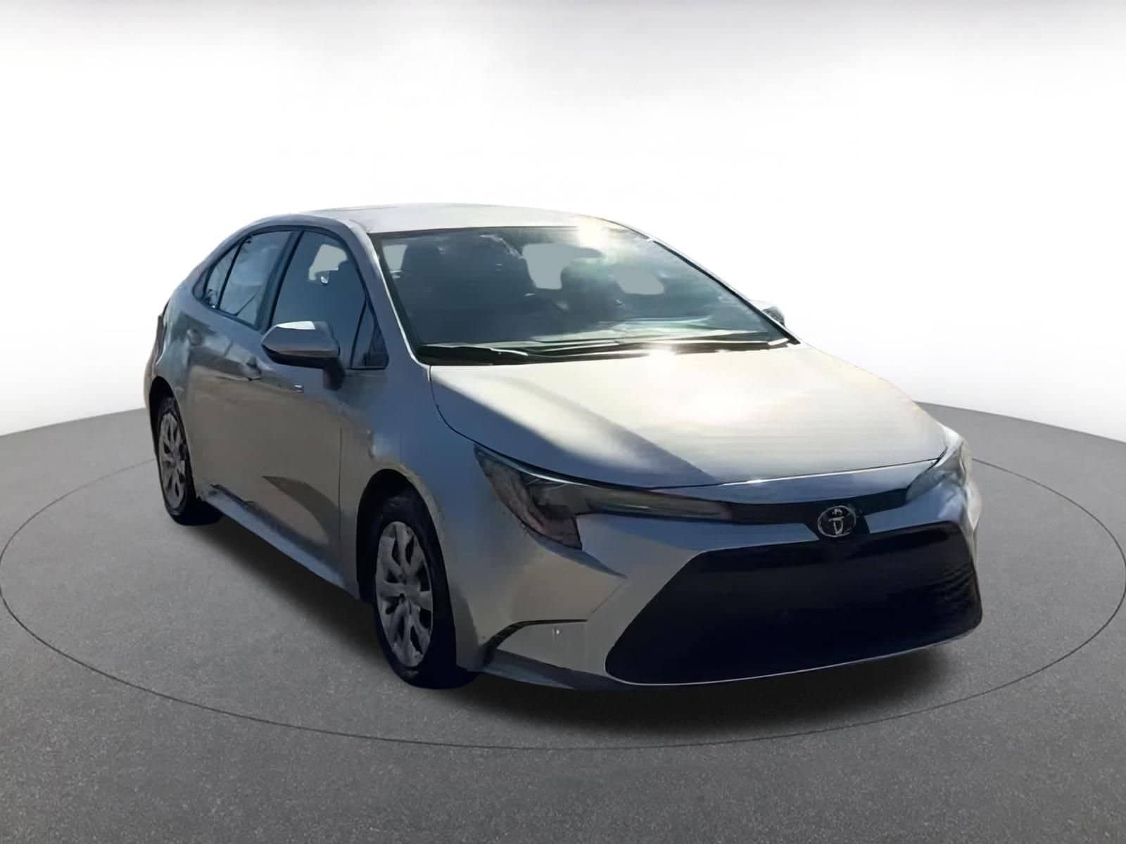 Thumbnail: 2025 Toyota Corolla - 3
