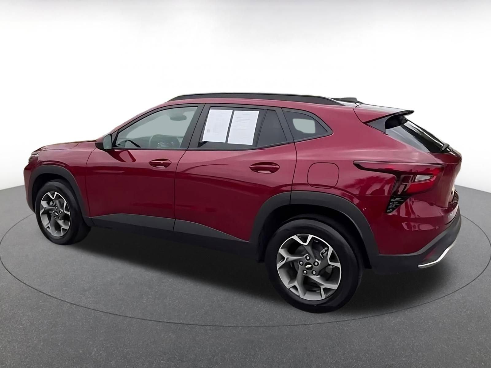 Thumbnail: 2025 Chevrolet Trax - 10
