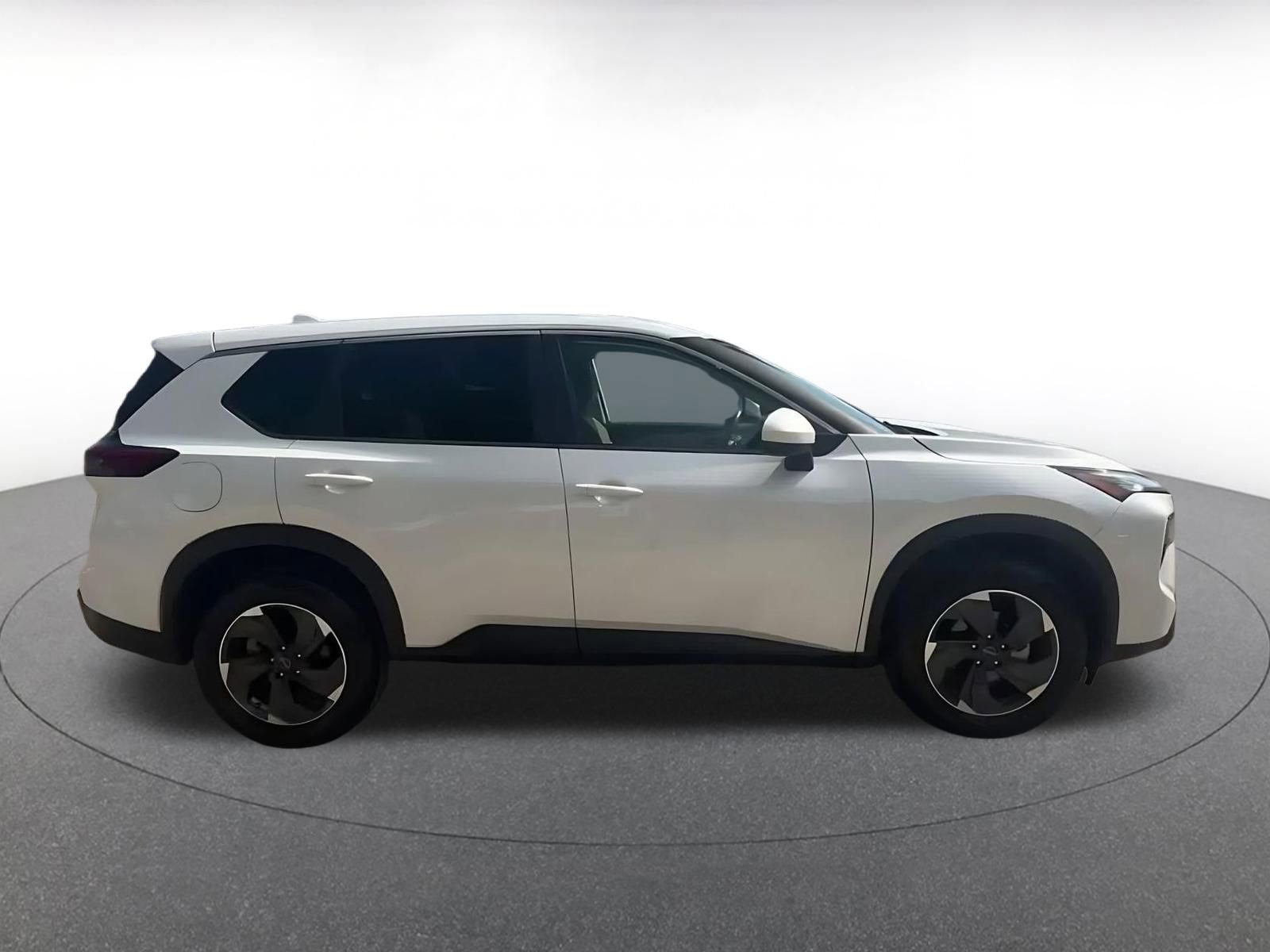 Thumbnail: 2025 Nissan Rogue - 16