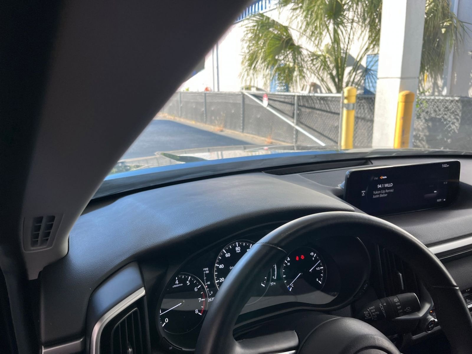 Thumbnail: 2025 Mazda CX-50 - 34