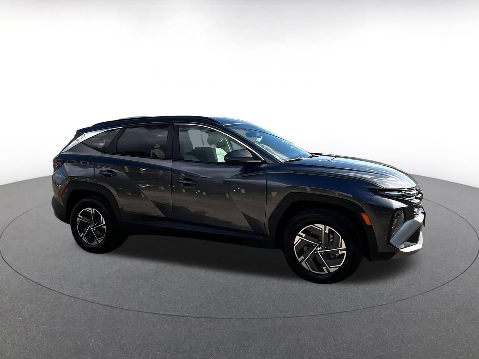 Thumbnail: 2025 Hyundai Tucson - 1