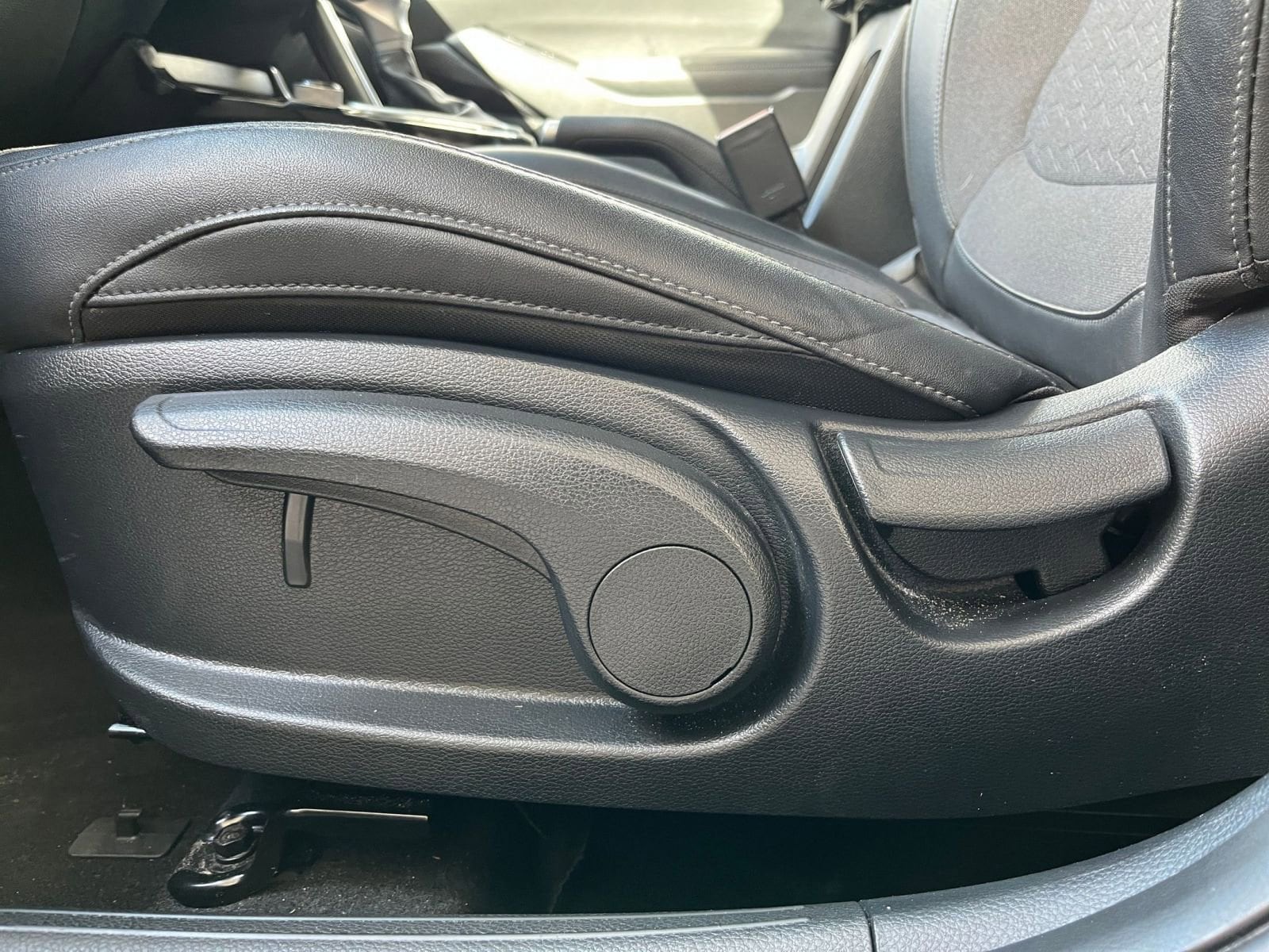 Thumbnail: 2025 Kia Seltos - 23