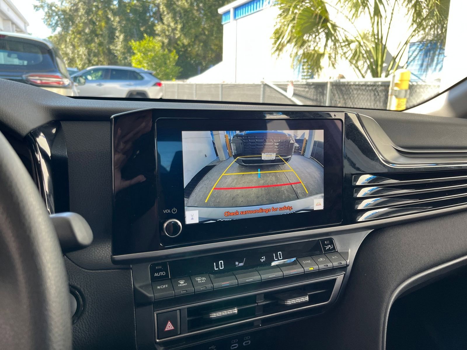 Thumbnail: 2025 Toyota Camry - 17