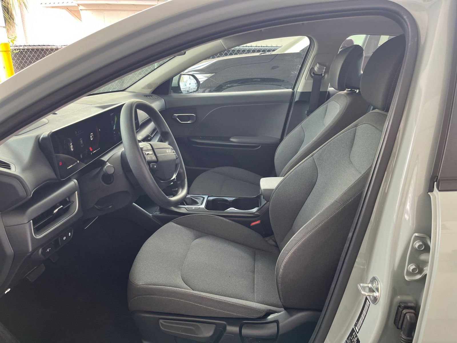 Thumbnail: 2025 Kia K4 - 27